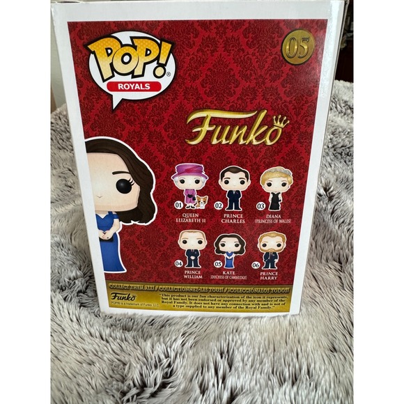 Funko Pop Royals Kate Duchess of Cambridge Vinyl Figure 05 - Picture 2 of 7